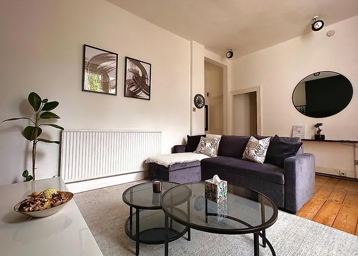 Fulham Tranquil 2Bd King Bed Home With Parking & Gdn